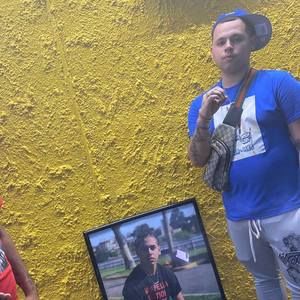 Meet your Posher, Khii